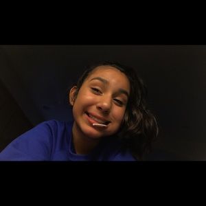 Meet your Posher, Lilly